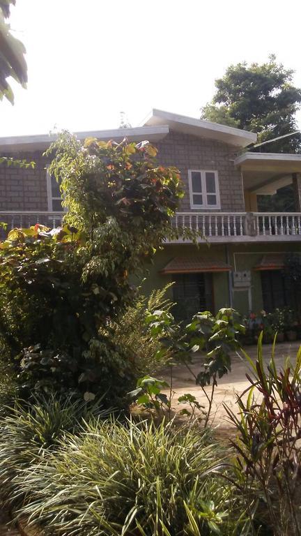 Ferienwohnung Hill Side Estate Madikeri Exterior foto